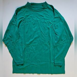 American Eagle Outfitters M or L Green Long-Sleeve Turtleneck New In Package
